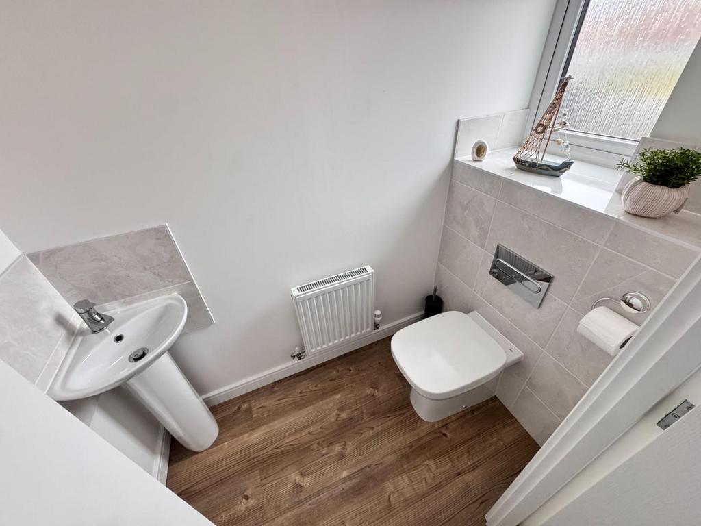 Ground floor wc