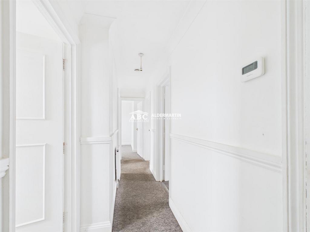 CAM03827 G0-PR0096-STILL001.jpg