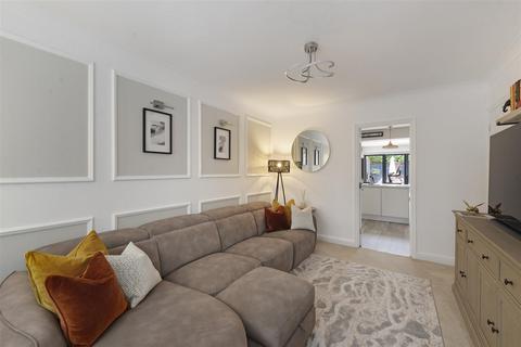 3 bedroom terraced house for sale, Pippin Way, Kings Hill