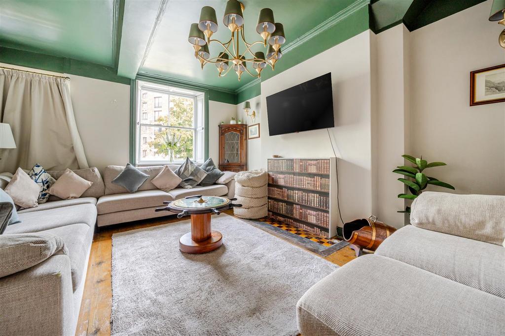 Living room 1