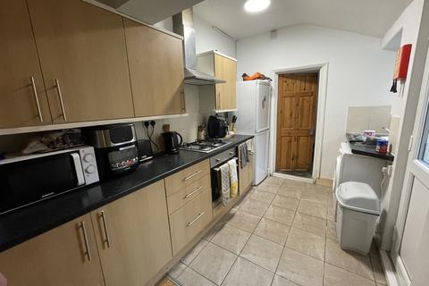 undefined, Lincoln LN5