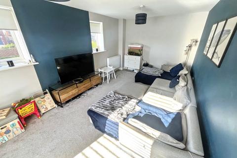3 bedroom detached house for sale, Coates Avenue, Middlesbrough, North Yorkshire, TS4 3AQ