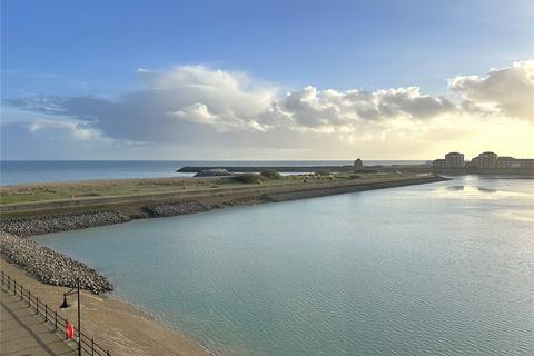 3 bedroom apartment for sale, Macquarie Quay, Eastbourne, East Sussex