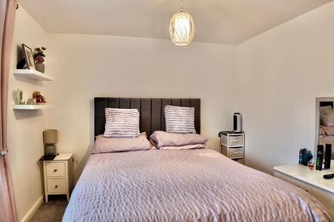 2 bedroom semi-detached house for sale, Beech Avenue, Aberbargoed, CF81