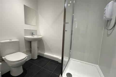 Studio to rent, Southampton