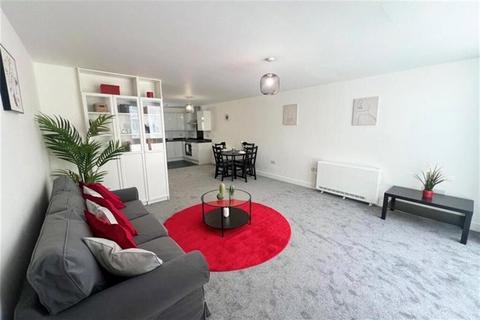 Studio to rent, Southampton