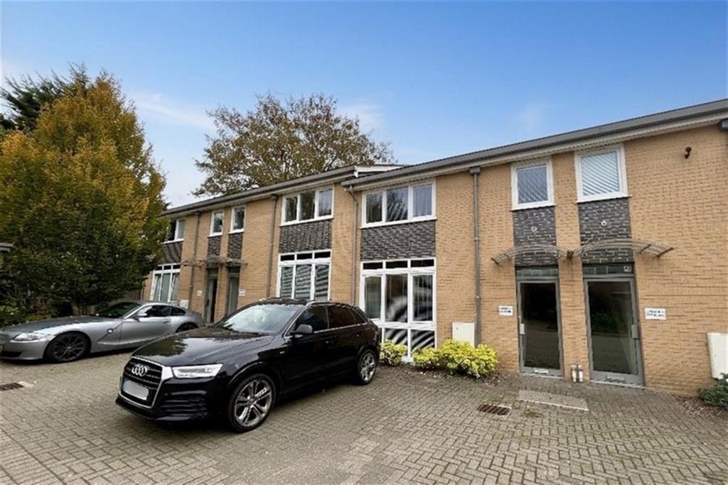 Apartment in Southampton, Hill - View 4