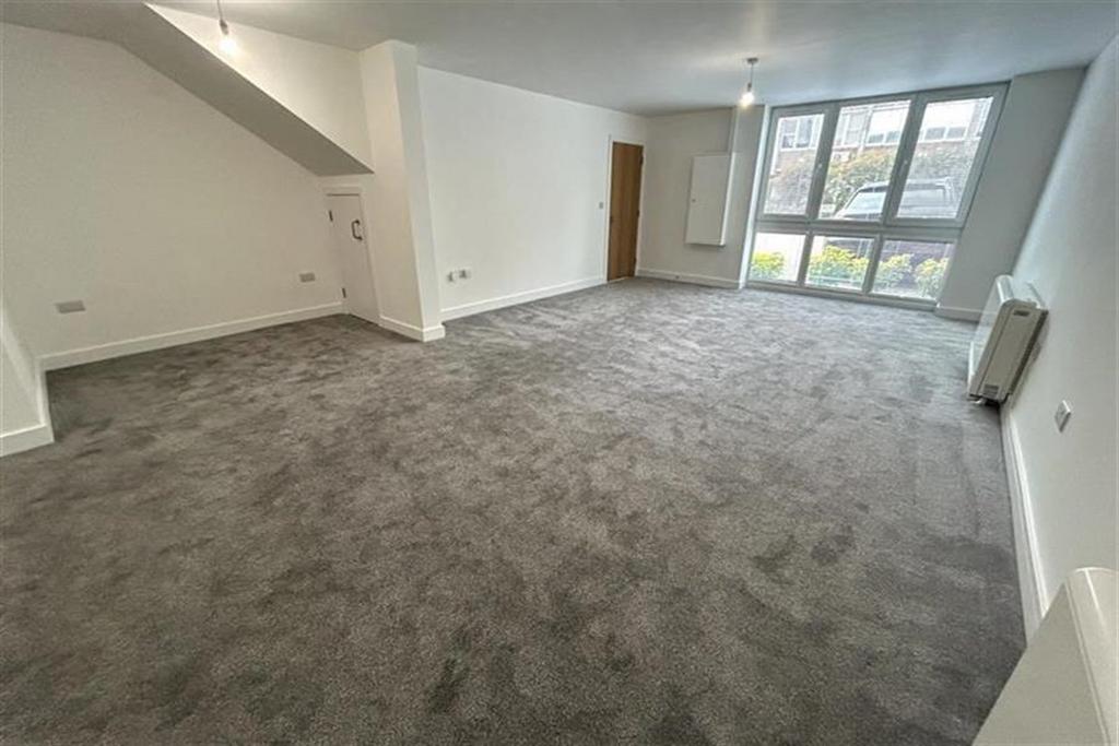 Apartment in Southampton, Hill - More
