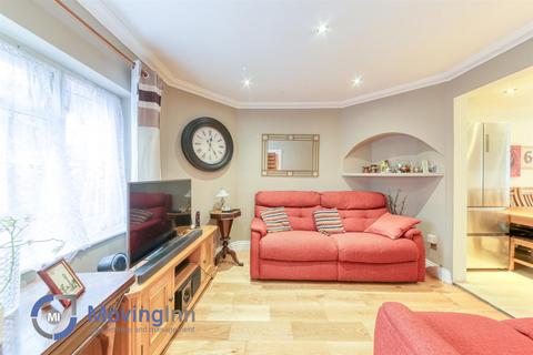 3 bedroom terraced house for sale, Green Lane, Thornton Heath, CR7 8BL
