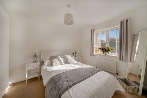4 bedroom semi-detached house for sale, Chaffinch Road, Four Marks, ALTON, Hampshire, GU34