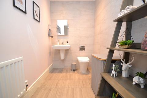 3 bedroom terraced house for sale, Idle, Idle BD10