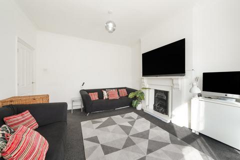 3 bedroom maisonette for sale, Mersham Road, Thornton Heath, CR7
