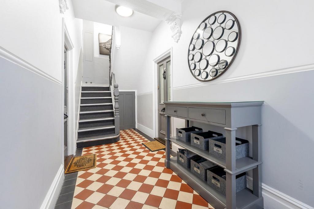 Communal entrance hall.JPG