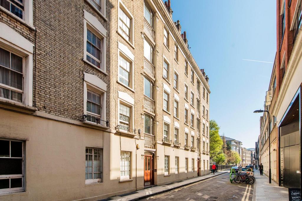 12392 hunters shoreditch flat 10 victoria chambers