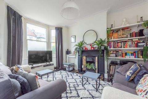 undefined, Oak Grove, Cricklewood, London, NW2