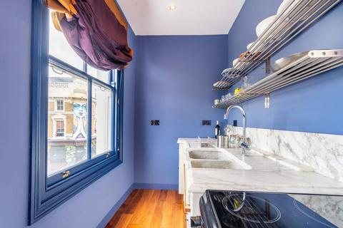 undefined, Lancaster Road, Ladbroke Grove, London, W11