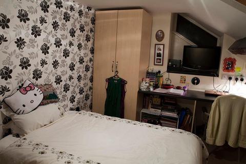 4 bedroom private hall to rent, New Road, Lancaster LA1