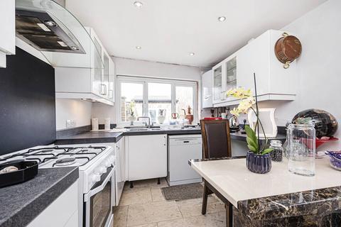 undefined, Granville Road, Bowes Park, London, N13