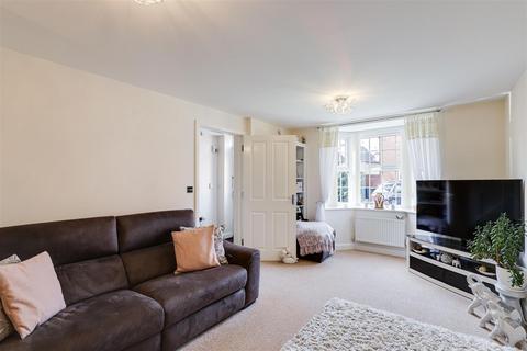 5 bedroom detached house for sale, Hobben Crescent, Hucknall NG15