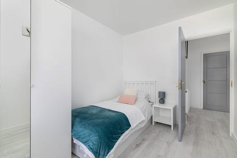 undefined, Cranbrook Road, Ilford IG6