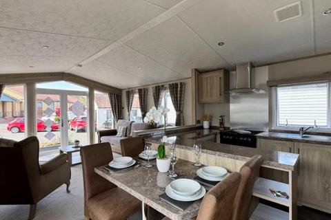2 bedroom park home for sale, Pease Bay Leisure Park
