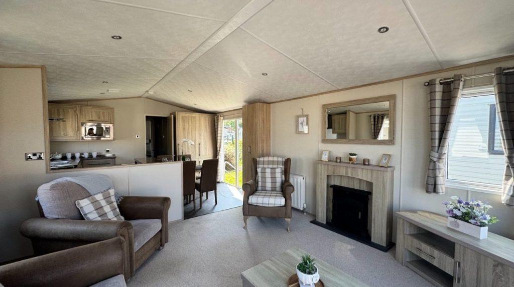 Carnaby Helmsley 2018 La4