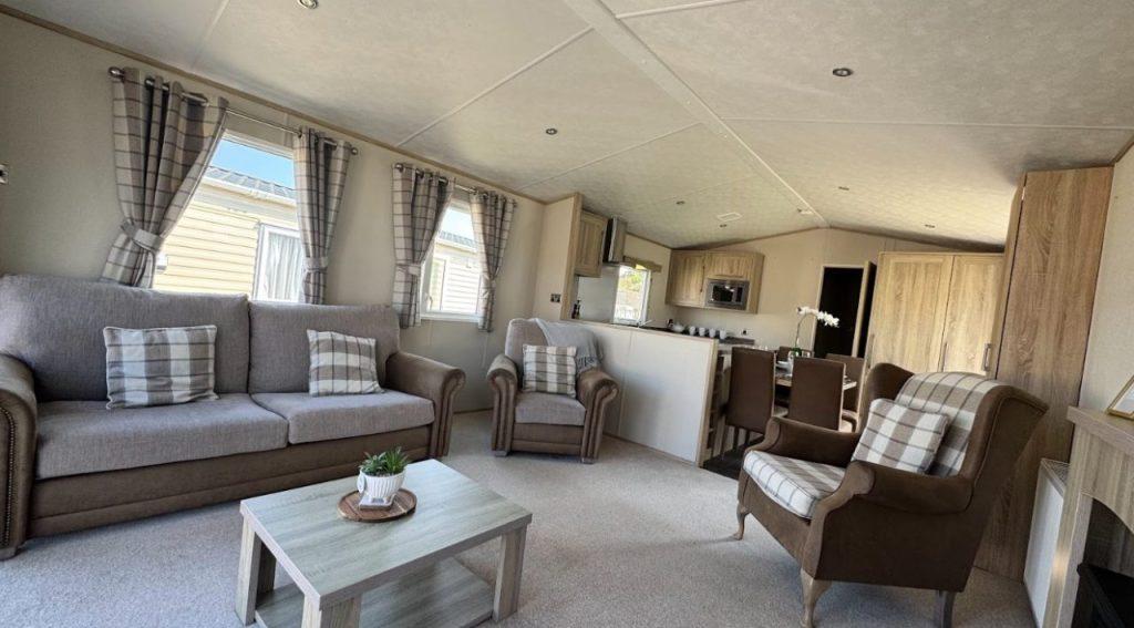 Carnaby Helmsley 2018 La6