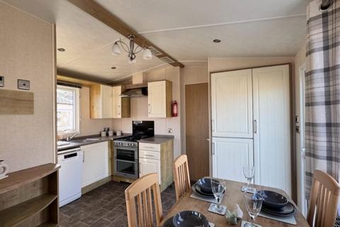 2 bedroom park home for sale, Pease Bay Leisure Park