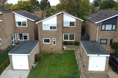 3 bedroom detached house for sale, Mill View Close, Woodbridge, IP12
