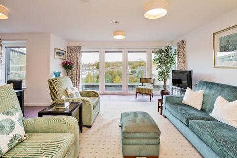 2 bedroom flat for sale, 25 72 Lyle Court Barnton Grove, Edinburgh, EH4