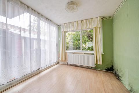 undefined, Belsize Road, Harrow HA3