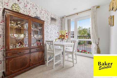 2 bedroom retirement property for sale, White Hart Lane, Romford RM7