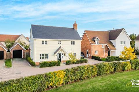 Elm Way, Latchingdon
