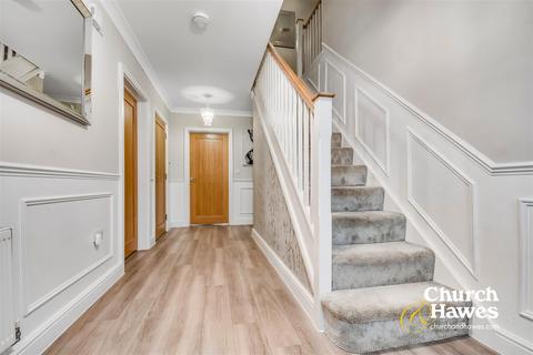 4 bedroom detached house for sale, Elm Way, Latchingdon