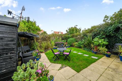 4 bedroom detached house for sale, Northcliffe, Bexhill-On-Sea