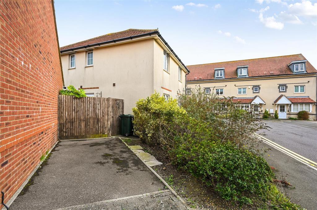 2 NORTHCLIFFE - TN401 RA - PHOTOS (22).jpg