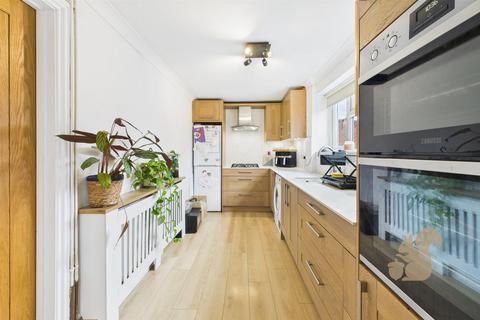 3 bedroom semi-detached house for sale, Uplands Road, Sudbury