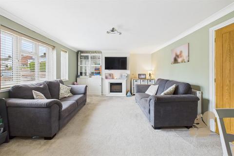3 bedroom semi-detached house for sale, Uplands Road, Sudbury