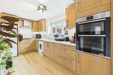 3 bedroom semi-detached house for sale, Uplands Road, Sudbury