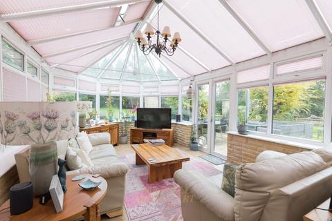 4 bedroom detached house for sale, London Road, East Grinstead RH19