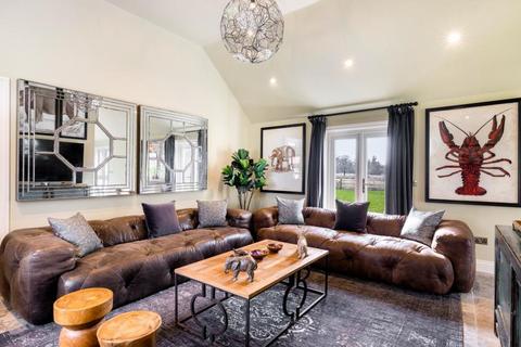 undefined, Clay Lane, Guildford GU4