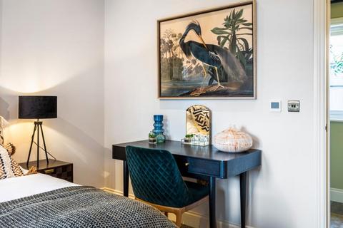 undefined, Clay Lane, Guildford GU4