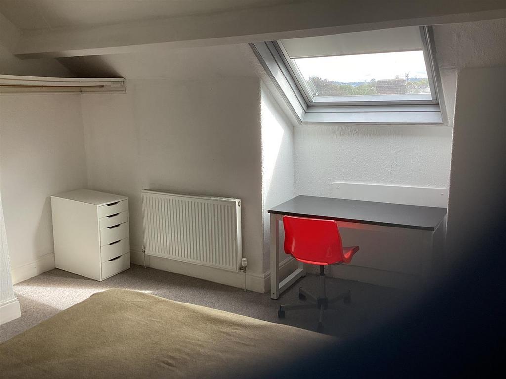 7. Attic EVRD 29.jpg