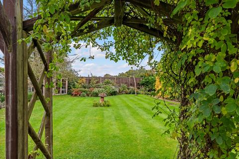 undefined, Old Warwick Road, Lapworth, Solihull, B94
