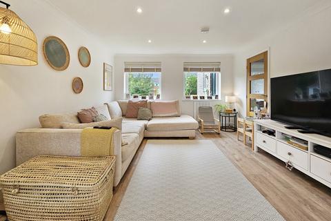 23 Bakers Close, Comberton, Cambridge, CB23 7DJ