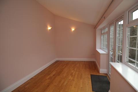 1 bedroom apartment to rent, The Old Co-Op, West Street, Somerton