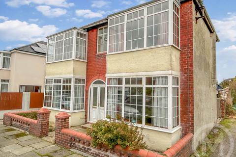 Pearl Avenue, Blackpool