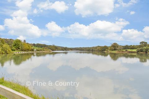 undefined, Kite Hill, Wootton Bridge, Isle of Wight