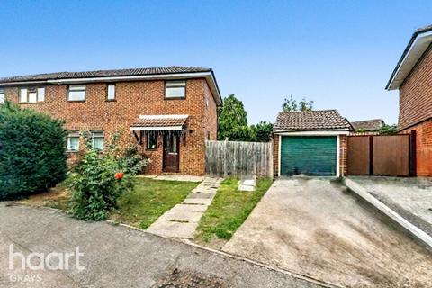 undefined, Comfrey Court, Grays