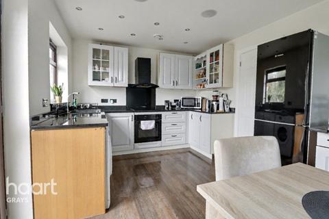 undefined, Comfrey Court, Grays
